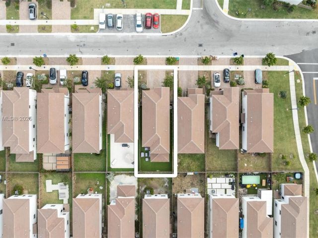 Продажа дома по адресу 2357 NW 130th St - фото 5844670