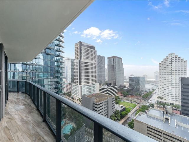 Продажа квартиры #2005 - фото 5622019