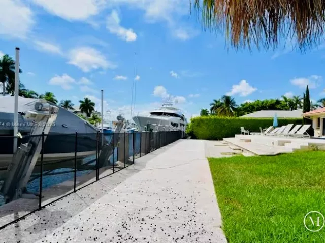 Дом в аренду по адресу 12 Isla Bahia Dr - фото 5569844