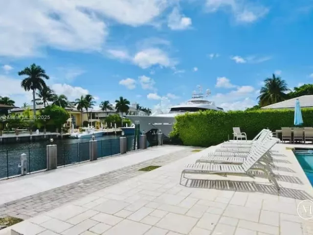 Дом в аренду по адресу 12 Isla Bahia Dr - фото 5569845