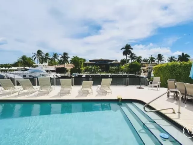 Дом в аренду по адресу 12 Isla Bahia Dr - фото 5569849