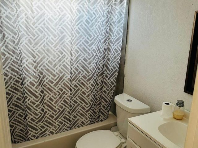 Продажа дома по адресу  - фото 6124043