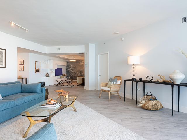 Продажа квартиры #2308 - фото 5810871