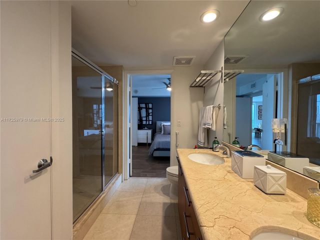 Продажа квартиры #3510 - фото 5630300