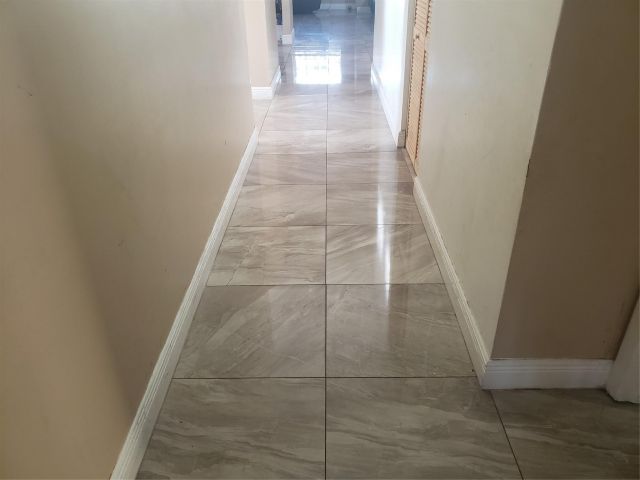 Продажа дома по адресу 19421 NW 18th Ct - фото 5746484