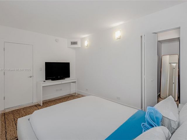 Продажа квартиры #1515 - фото 5611901