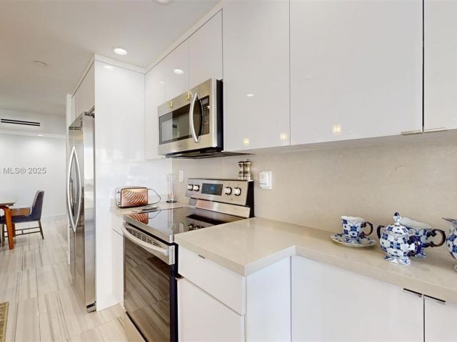 Квартира в аренду номер14F - фото 5557402