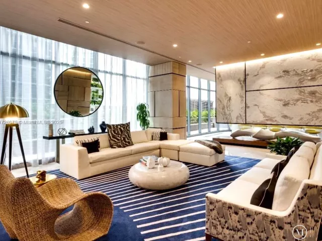 Продажа квартиры #2709 - фото 5606123