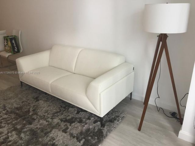 Продажа квартиры #2709 - фото 5606128