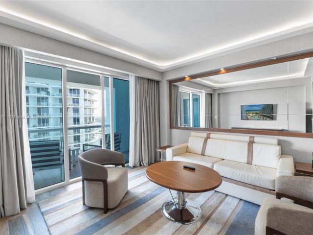 Продажа квартиры #R2210 - фото 6290056