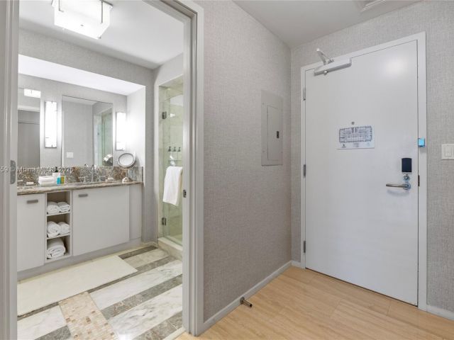 Продажа квартиры #R2210 - фото 6290061