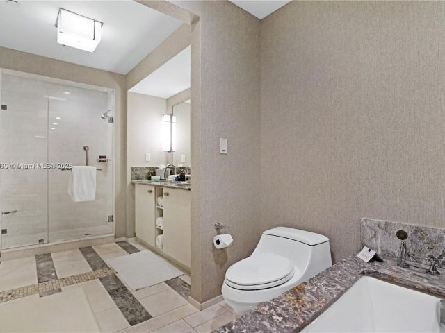 Продажа квартиры #R1806 - фото 5667953