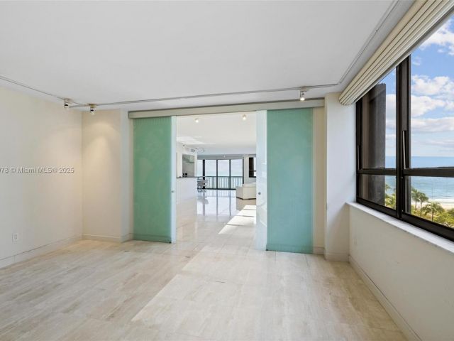 Продажа квартиры #502 - фото 5604326