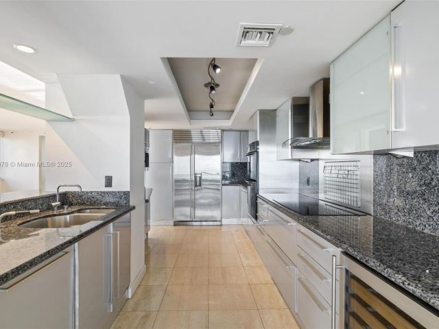 Продажа квартиры #502 - фото 5604334