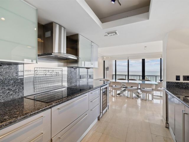 Продажа квартиры #502 - фото 5604335