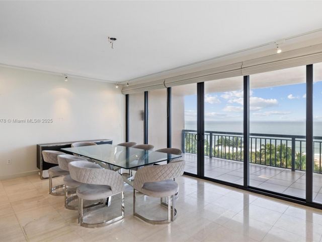 Продажа квартиры #502 - фото 5604339