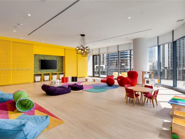 Продажа квартиры #1004 - фото 5700258