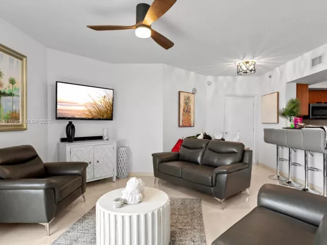 Продажа квартиры #2709 - фото 5637607