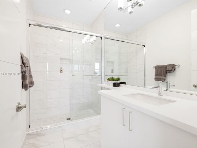 Продажа дома по адресу 8853 New River Falls Rd - фото 5590836