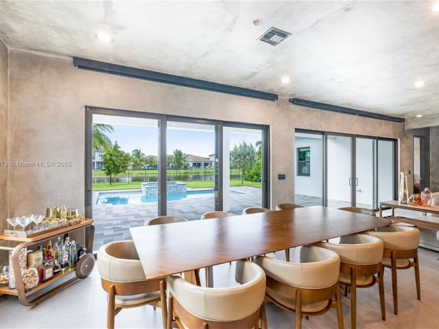 Продажа дома по адресу 8853 New River Falls Rd - фото 5590850