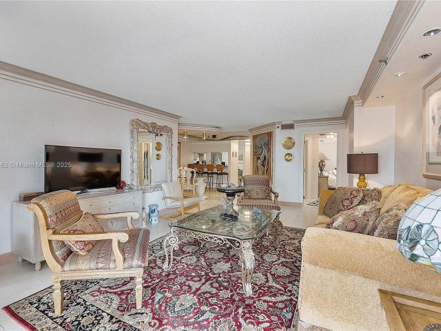 Продажа квартиры #403 - фото 5689198