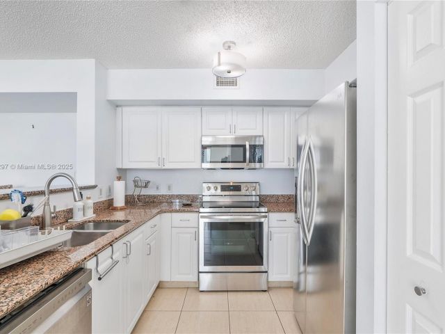 Продажа квартиры #603 - фото 5717367