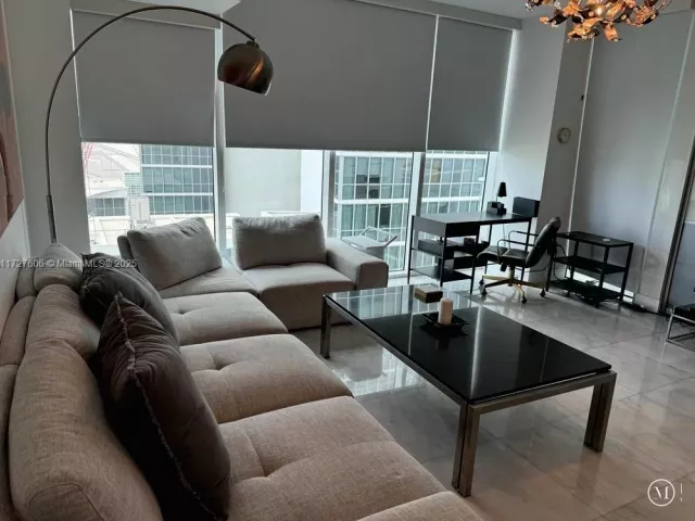 Продажа квартиры #1505 - фото 5742820