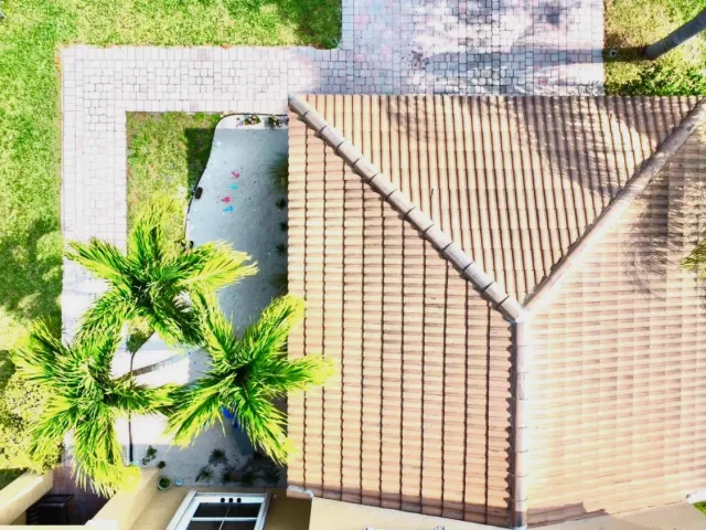 Продажа дома по адресу 5012 Victoria Circle - фото 8901796
