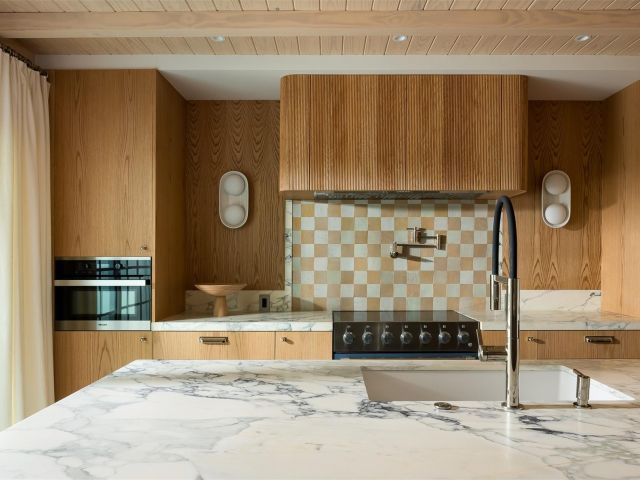 Продажа дома по адресу 3061 NE 42nd St - фото 5761450