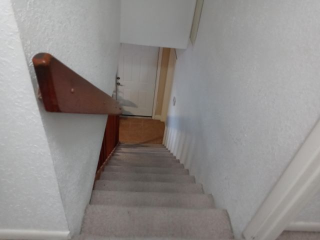 Продажа дома по адресу 5266 Greenwood Drive - фото 6532699