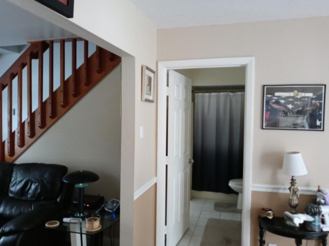 Продажа дома по адресу 5266 Greenwood Drive - фото 6532713