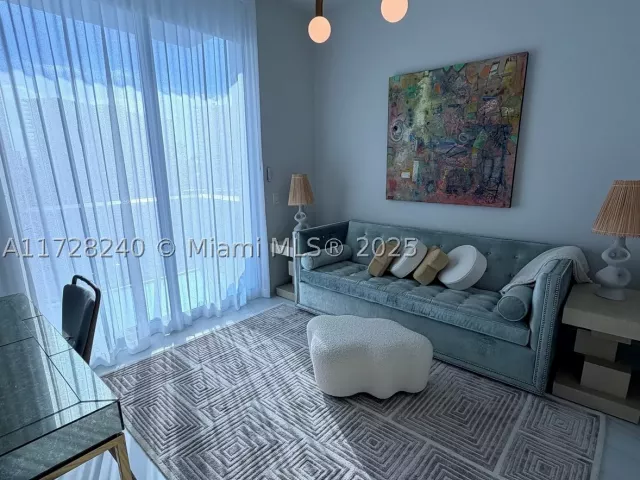 Квартира в аренду номер601 - фото 9048721