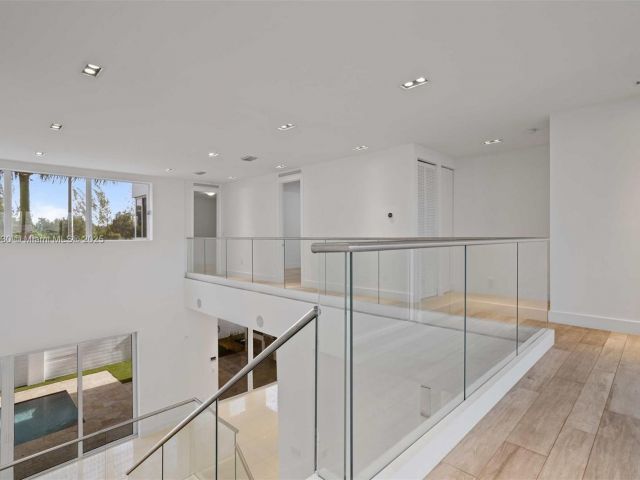 Продажа дома по адресу 10296 NW 74th Ter - фото 5586920