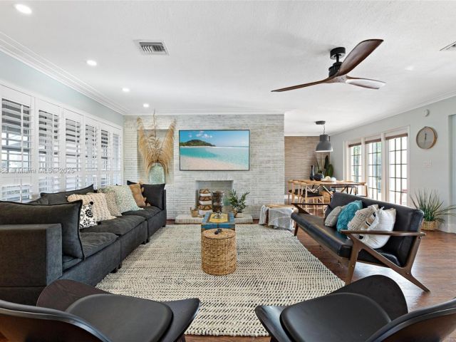 Дом в аренду по адресу 2719 SE 11th St n/a - фото 5542889