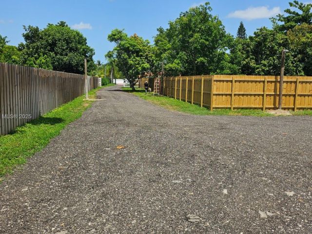 Продажа дома по адресу 16400 SW 173rd Ave - фото 6169097