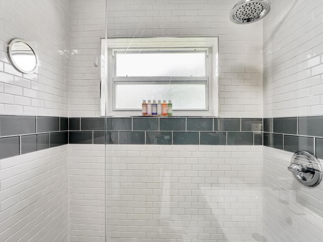 Продажа дома по адресу 820 NE 17th Street - фото 6801809