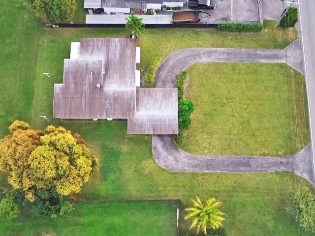 Продажа дома по адресу 13945 N Miami Avenue - фото 8859573