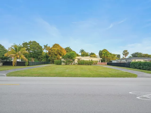 Продажа дома по адресу 13945 N Miami Avenue - фото 8859577