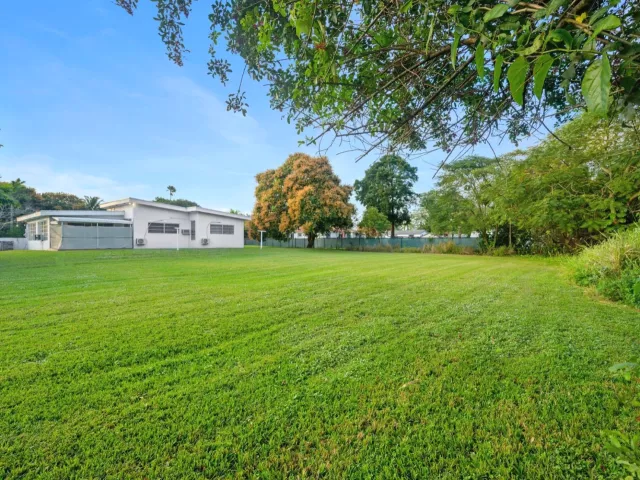 Продажа дома по адресу 13945 N Miami Avenue - фото 8859563