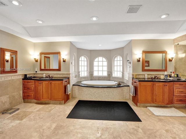 Дом в аренду по адресу 22180 Woodset Ln 0 - фото 5591169