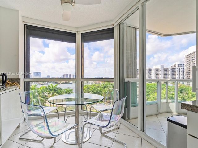 Продажа квартиры #805 - фото 5545130