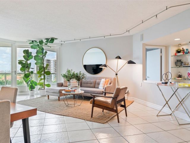 Продажа квартиры #805 - фото 5545135