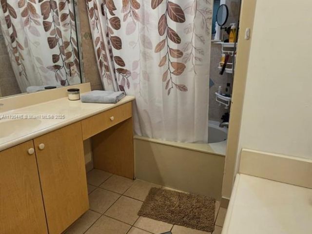 Продажа дома по адресу 4120 NE 22 ND CT - фото 5945255