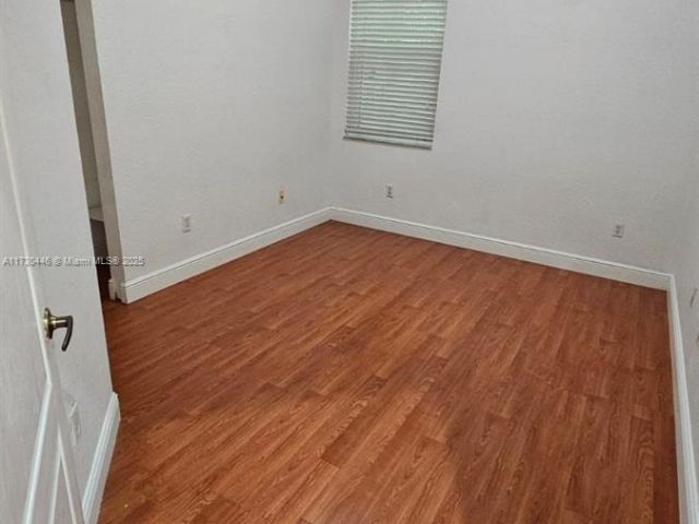 Продажа дома по адресу 4120 NE 22 ND CT - фото 5945256