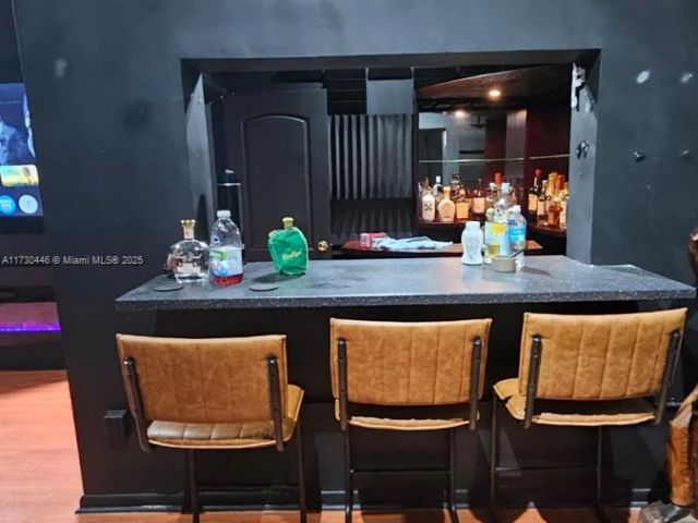 Продажа дома по адресу 4120 NE 22 ND CT - фото 5945267