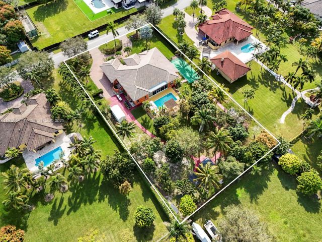 Продажа дома по адресу 16741 SW 282nd St - фото 5739288