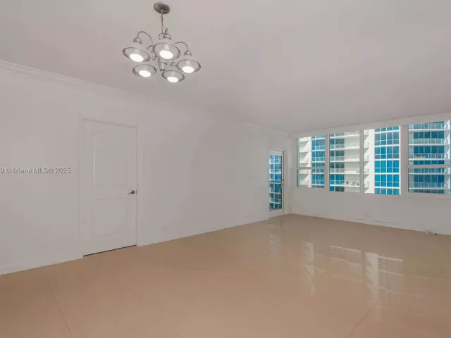 Продажа квартиры #1411 - фото 5677992