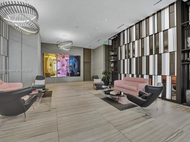 Продажа квартиры #R1206 - фото 5628246