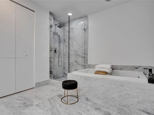 Продажа квартиры #1801 - фото 5621691