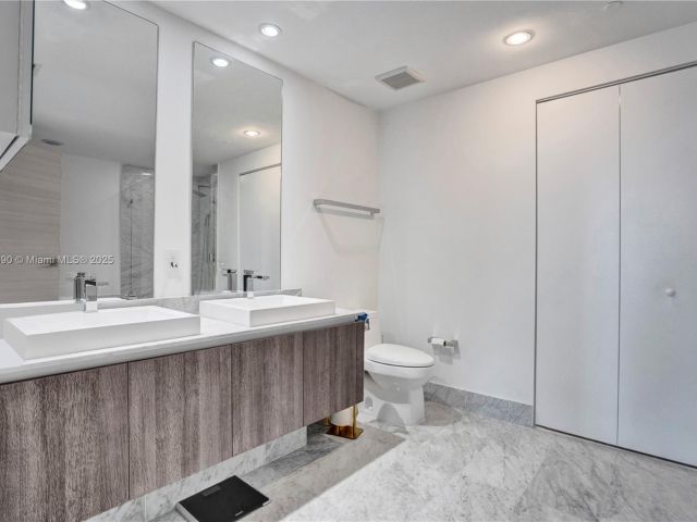 Продажа квартиры #1801 - фото 5621693